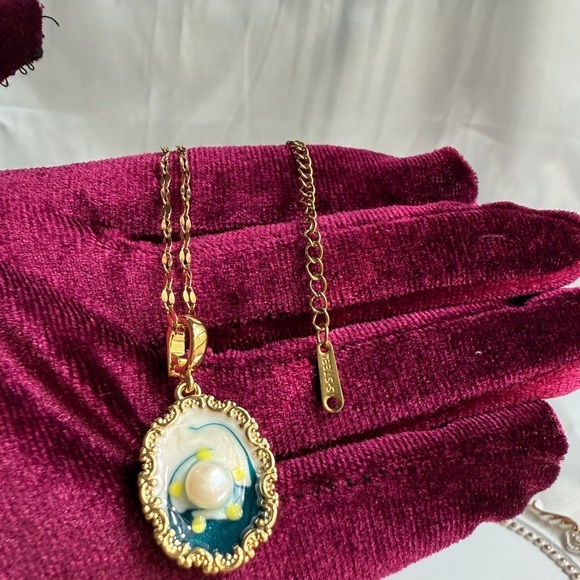 Gold Virgin Mary Blue Cameo Pendant - Eredi Jovon Venice Anthropologie Gold and Blue Cameo Necklace